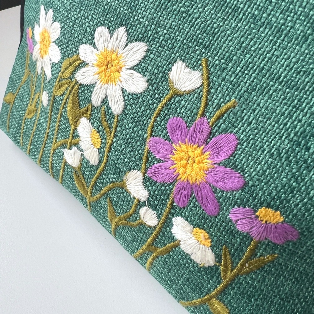 Embroidered Floral Cosmetic Bag Makeup Pouch Green Daisy Travel Toiletry Case - Picture 4 of 13